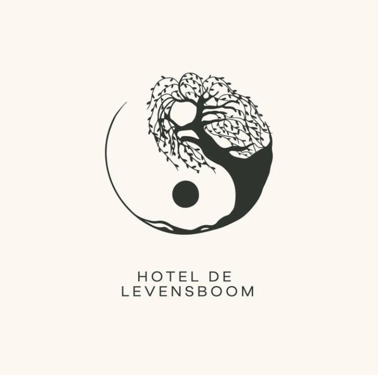 דמה De Levensboom - Het Oud Gemeentehuis מראה חיצוני תמונה